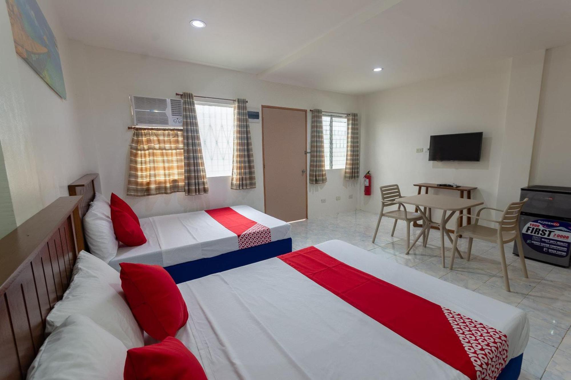 3J'S And K Apartment 막탄 외부 사진